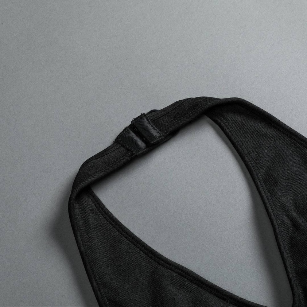 SOLD - DarcSport Dual Everson Seamless Halter Bra L - Picture 8 of 8
